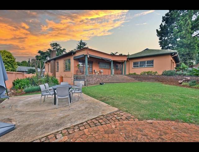 4 BEDROOM HOUSE FOR SALE IN GLENVISTA